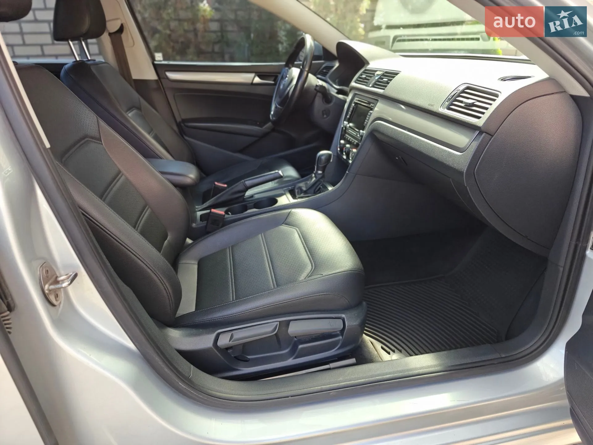 2015 Volkswagen Passat - мініатюра 10
