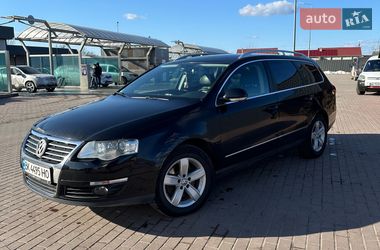Универсал Volkswagen Passat 2007 в Сарнах