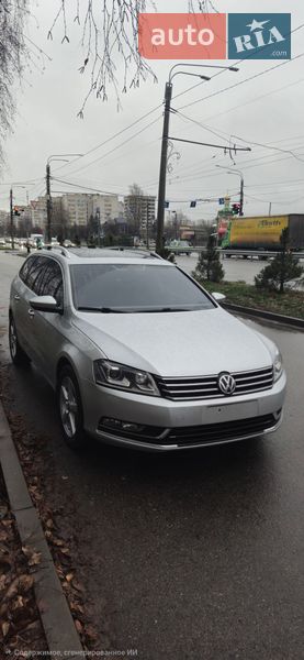 Volkswagen Passat 2011