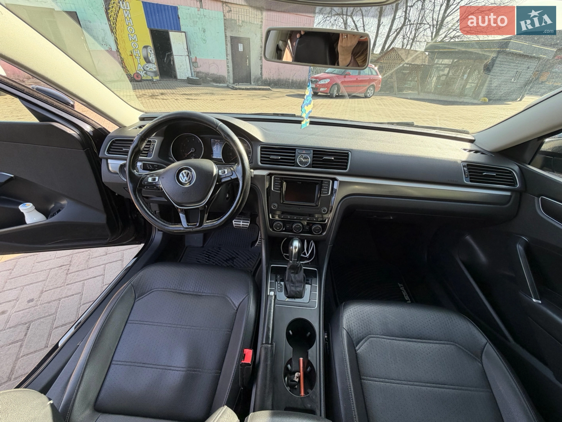 2016 Volkswagen Passat - мініатюра 9