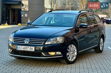 Універсал Volkswagen Passat 2012 в Ужгороді