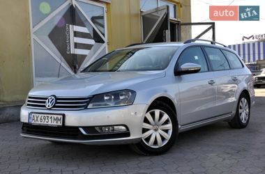Універсал Volkswagen Passat 2010 в Львові