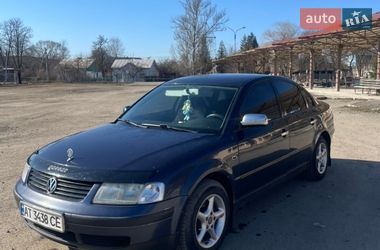 Седан Volkswagen Passat 1997 в Надворной