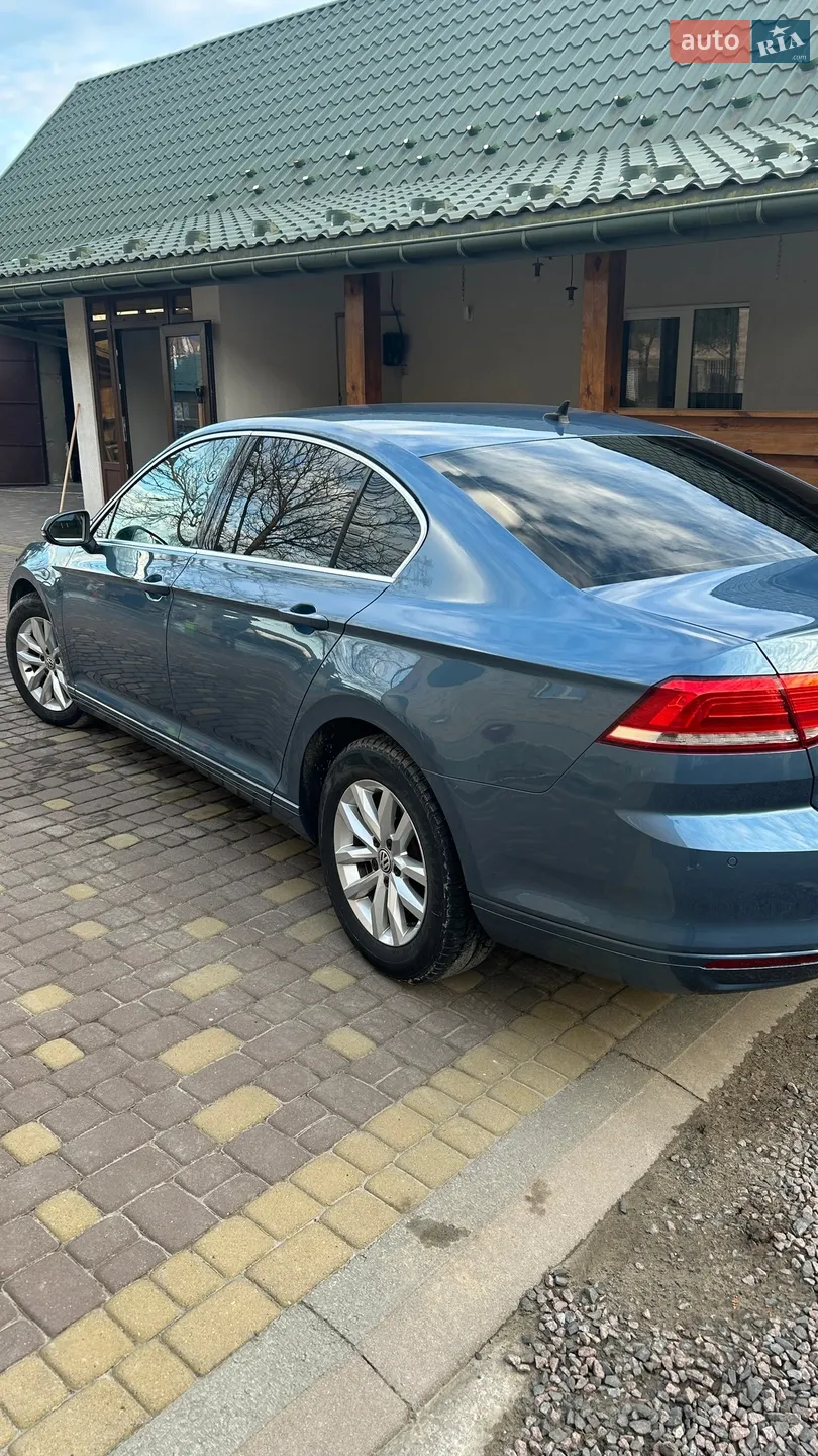 2017 Volkswagen Passat - мініатюра 4