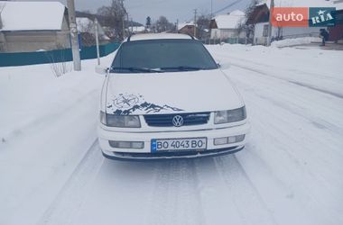 Универсал Volkswagen Passat 1995 в Монастыриске