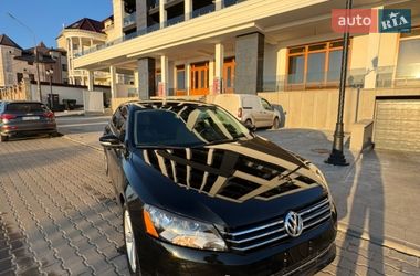 Седан Volkswagen Passat 2013 в Тернополі