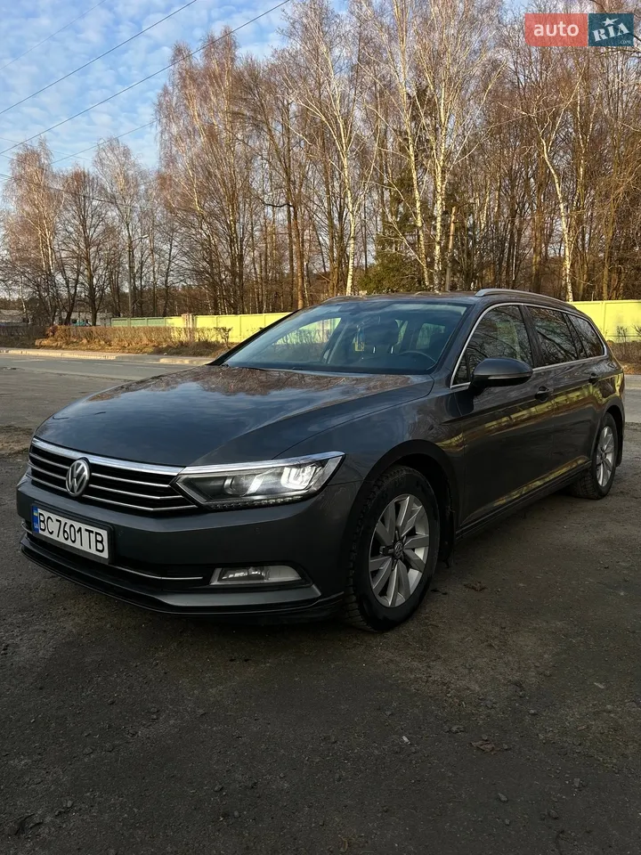2016 Volkswagen Passat - мініатюра 16