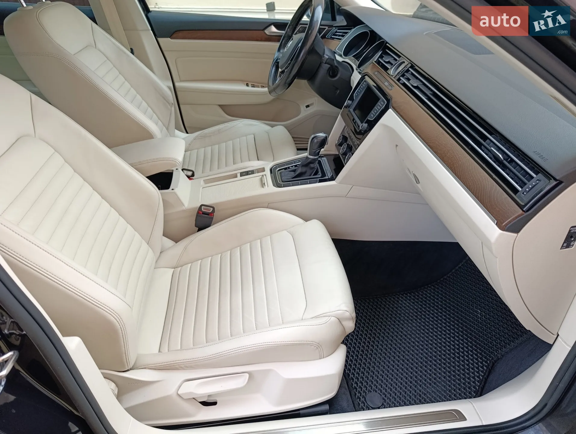2015 Volkswagen Passat - мініатюра 19