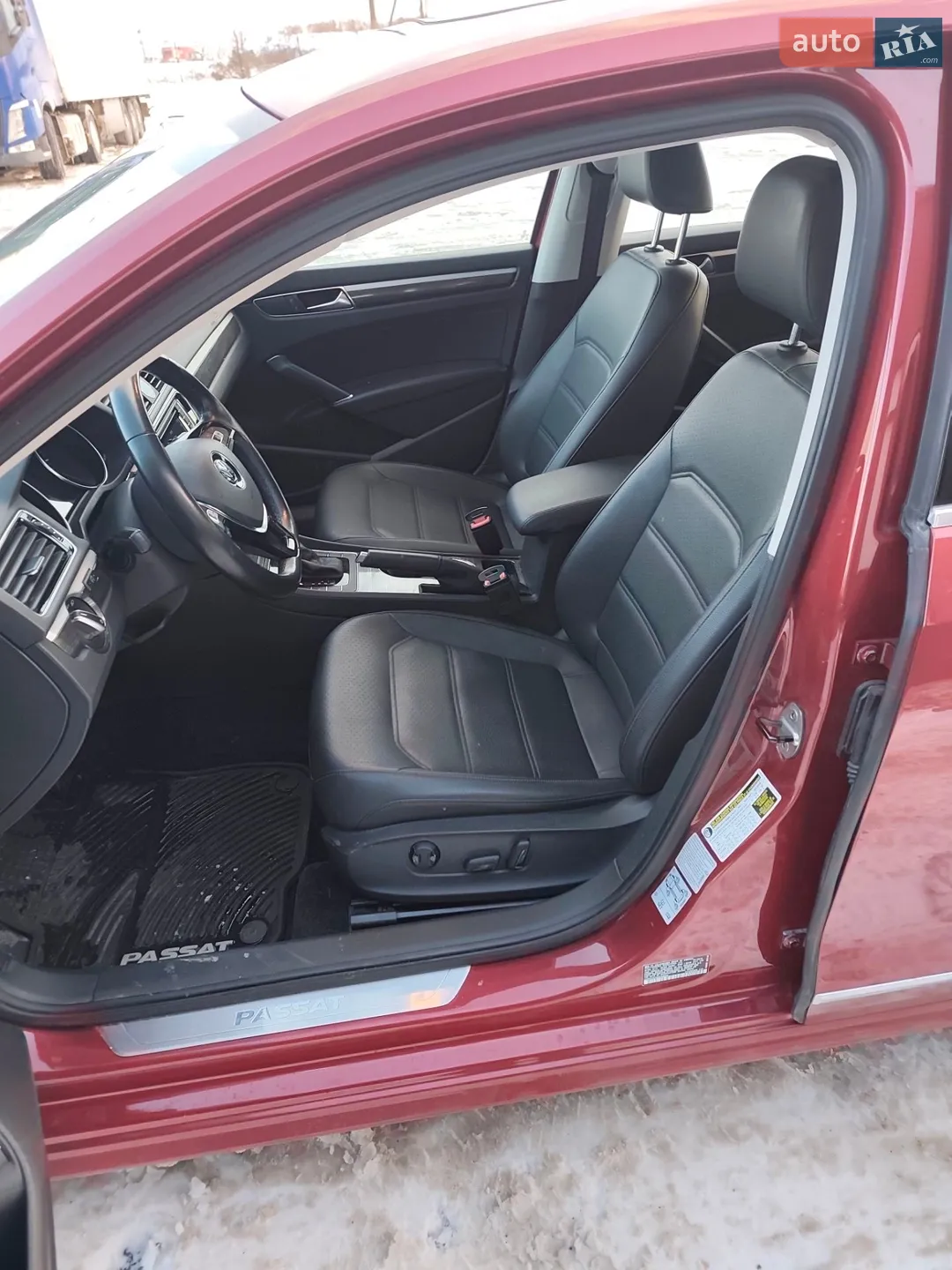 2016 Volkswagen Passat - мініатюра 41