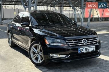 Седан Volkswagen Passat 2012 в Львове