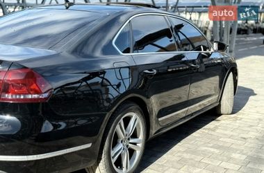 Седан Volkswagen Passat 2012 в Львове
