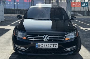 Седан Volkswagen Passat 2012 в Львове