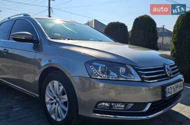 Универсал Volkswagen Passat 2014 в Ужгороде