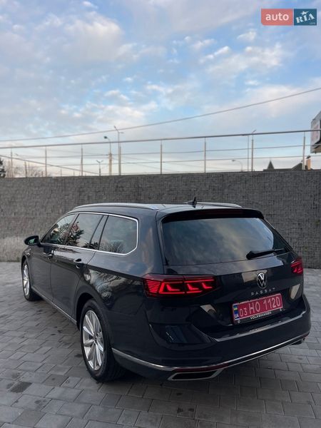 Универсал Volkswagen Passat 2021 в Луцке фото 8 Универсал Volkswagen Passat 2021 в Луцке