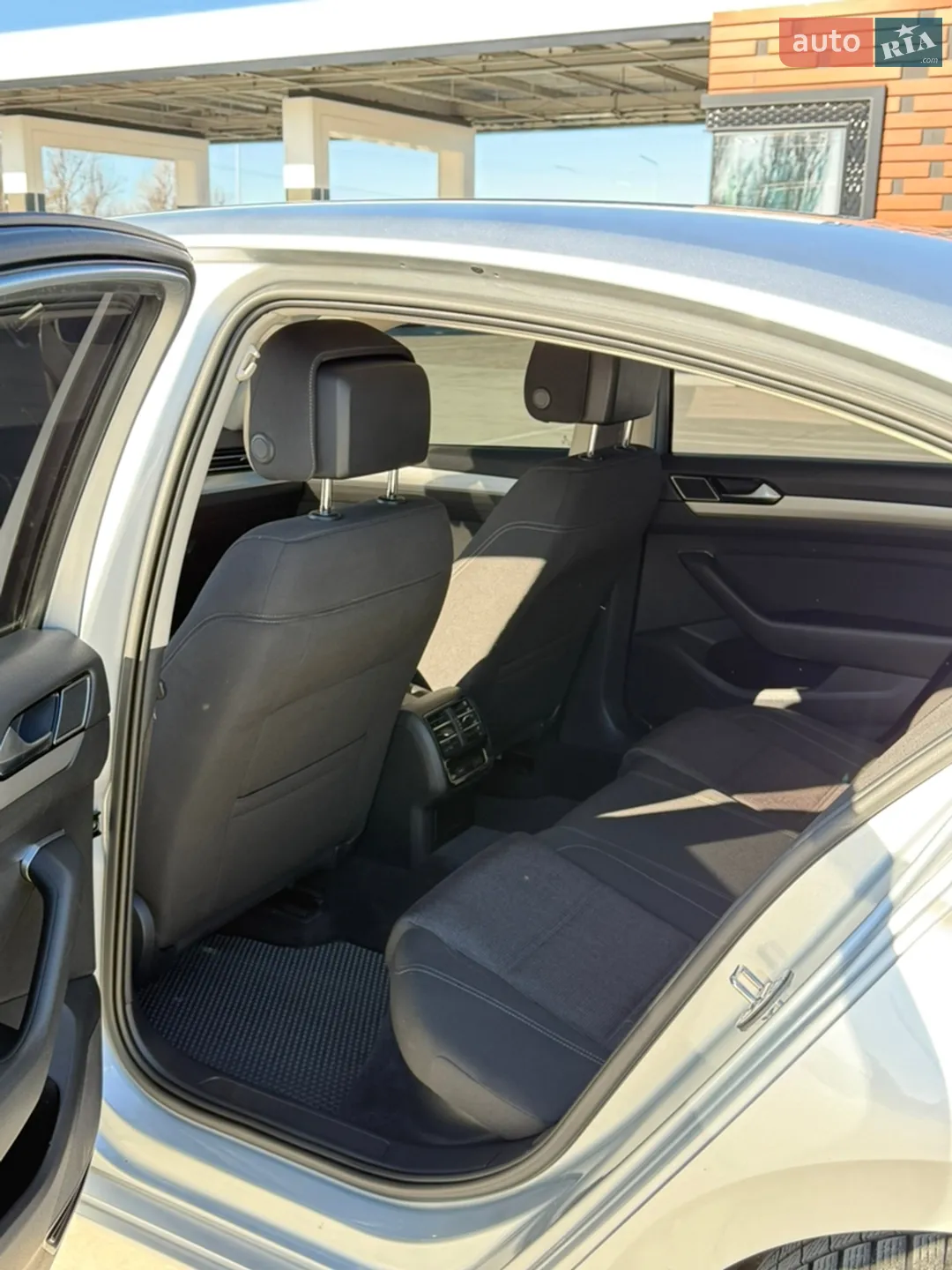 2015 Volkswagen Passat - мініатюра 19