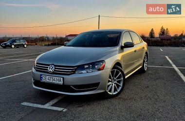 Седан Volkswagen Passat 2013 в Черновцах