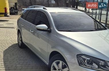 Універсал Volkswagen Passat 2014 в Надвірній