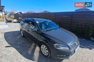 Универсал Volkswagen Passat 2014 в Новых Петровцах