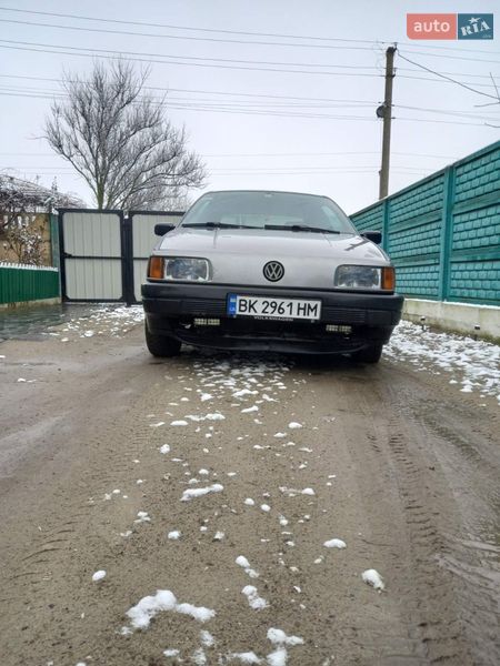 Volkswagen Passat 1991