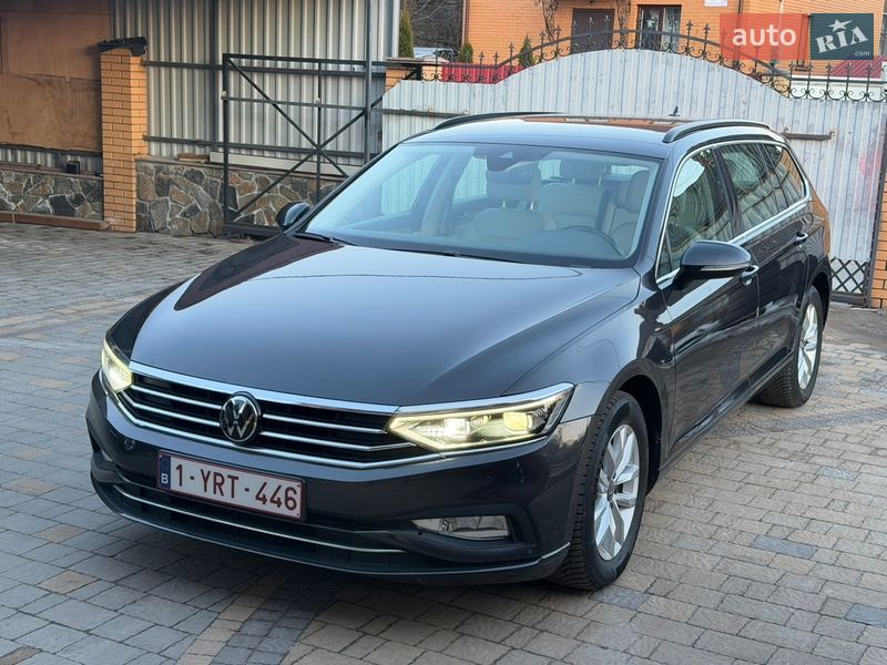 Volkswagen Passat 2021
