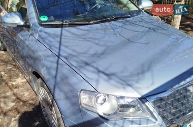 Седан Volkswagen Passat 2008 в Харкові
