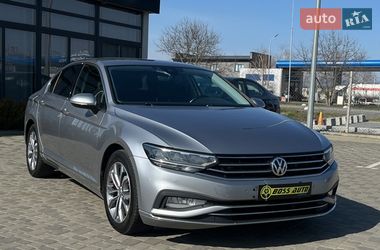 Седан Volkswagen Passat 2020 в Мукачево