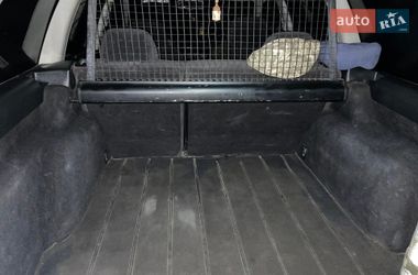 Універсал Volkswagen Passat 2002 в Чугуєві