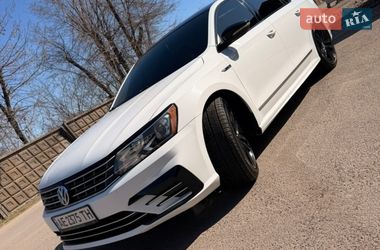 Седан Volkswagen Passat 2017 в Кривом Роге