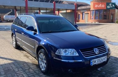 Універсал Volkswagen Passat 2004 в Дубні