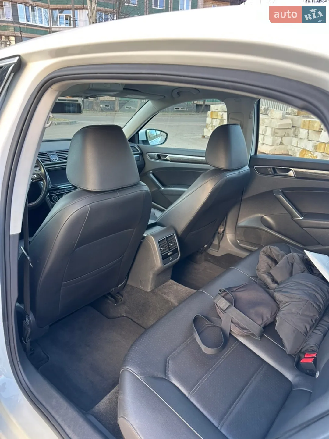 2017 Volkswagen Passat - мініатюра 17