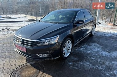 Седан Volkswagen Passat 2017 в Кривому Розі