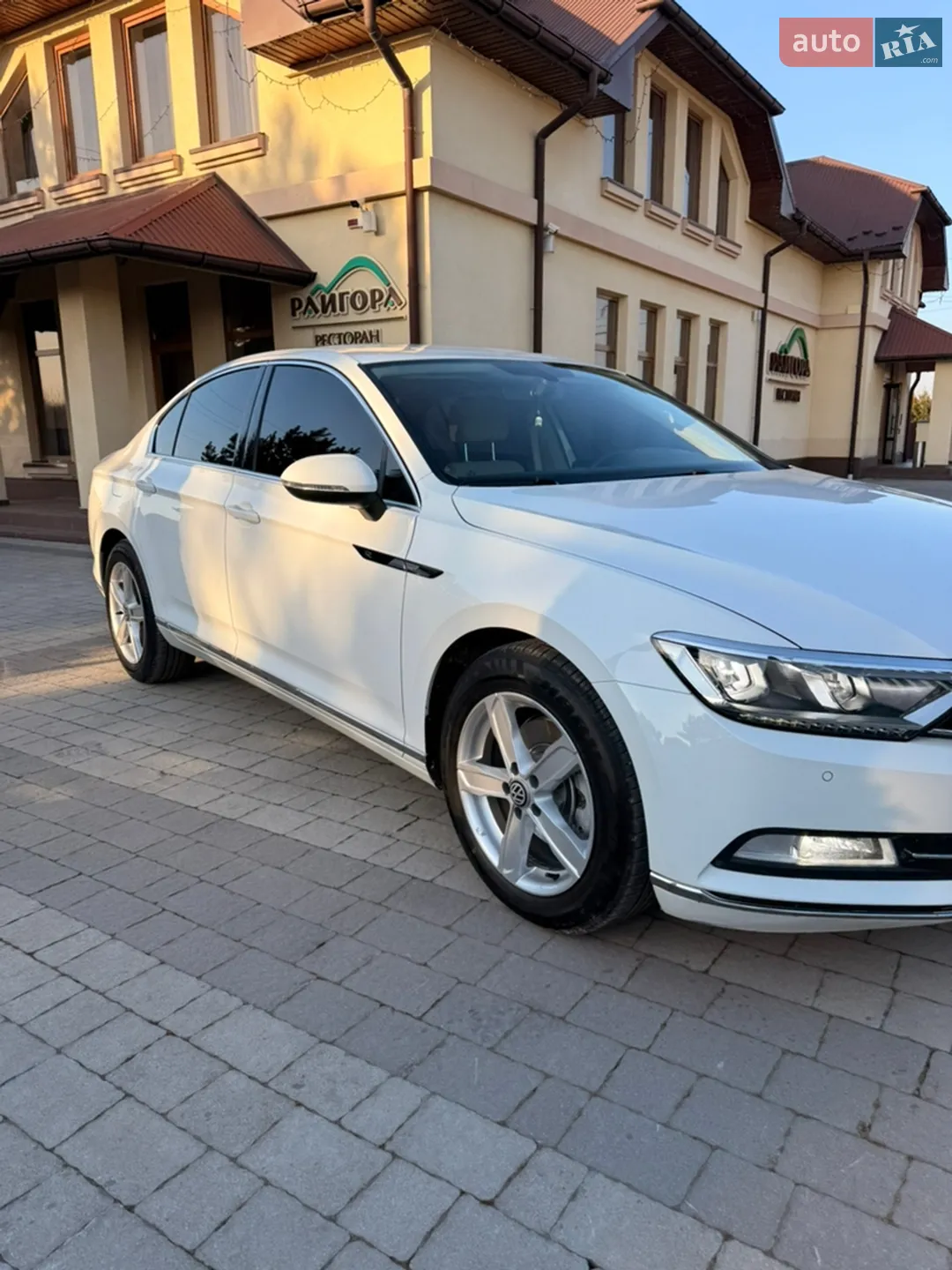 2016 Volkswagen Passat - мініатюра 8