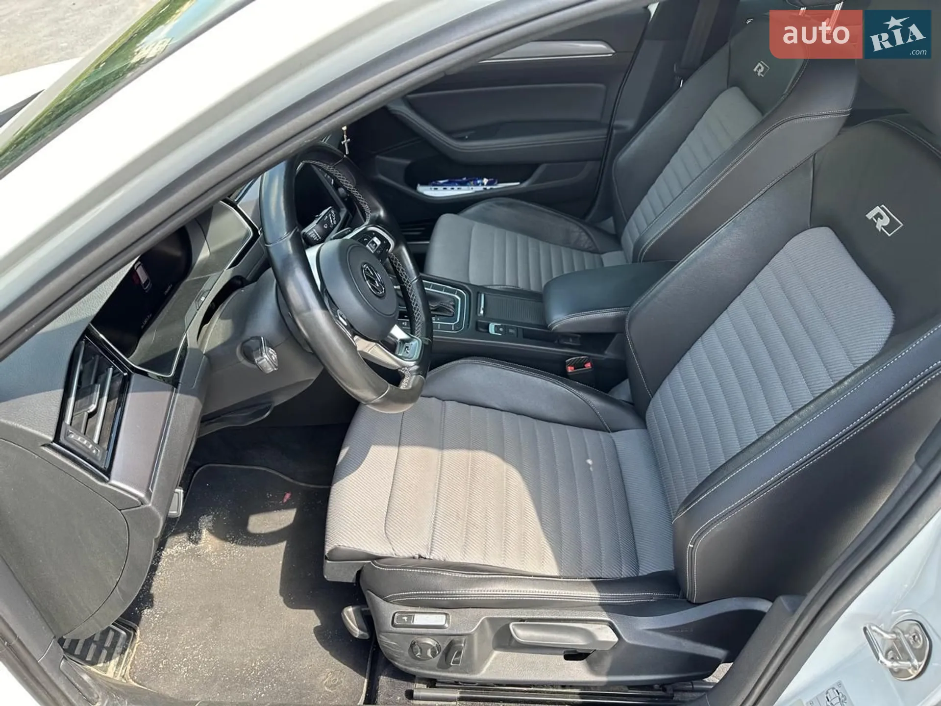 2017 Volkswagen Passat - мініатюра 9