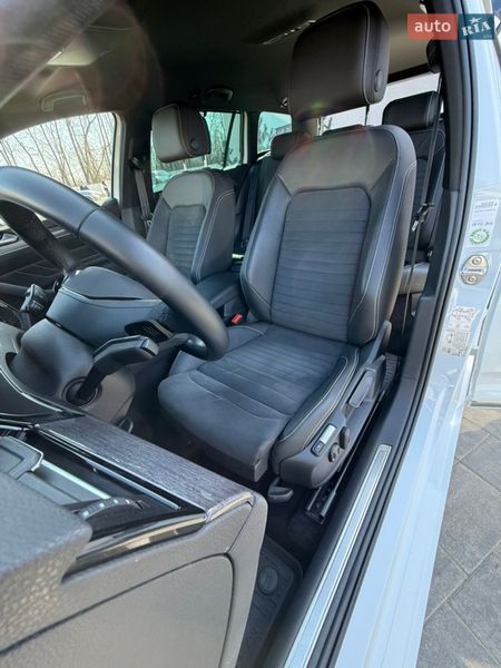 Универсал Volkswagen Passat 2022 в Луцке