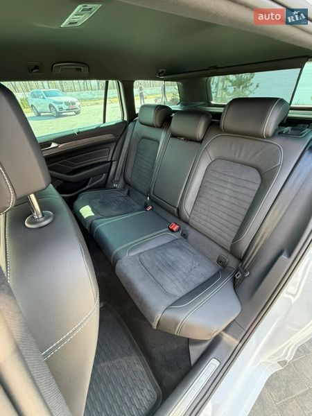 Универсал Volkswagen Passat 2022 в Луцке