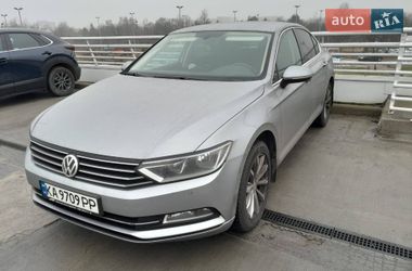 Седан Volkswagen Passat 2018 в Луцьку