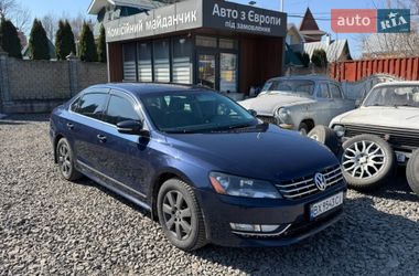 Седан Volkswagen Passat 2013 в Хмельницком
