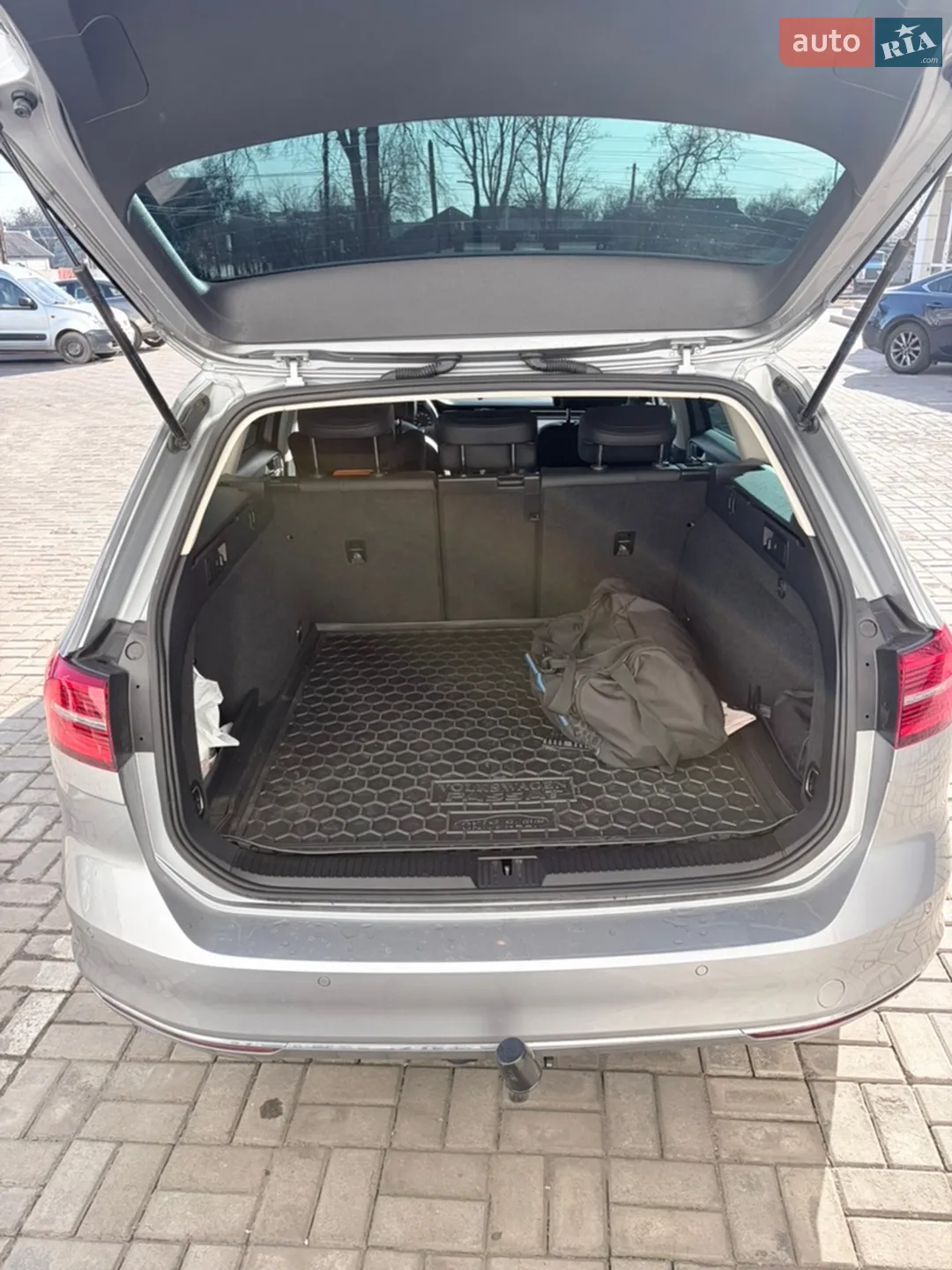 2019 Volkswagen Passat - мініатюра 10