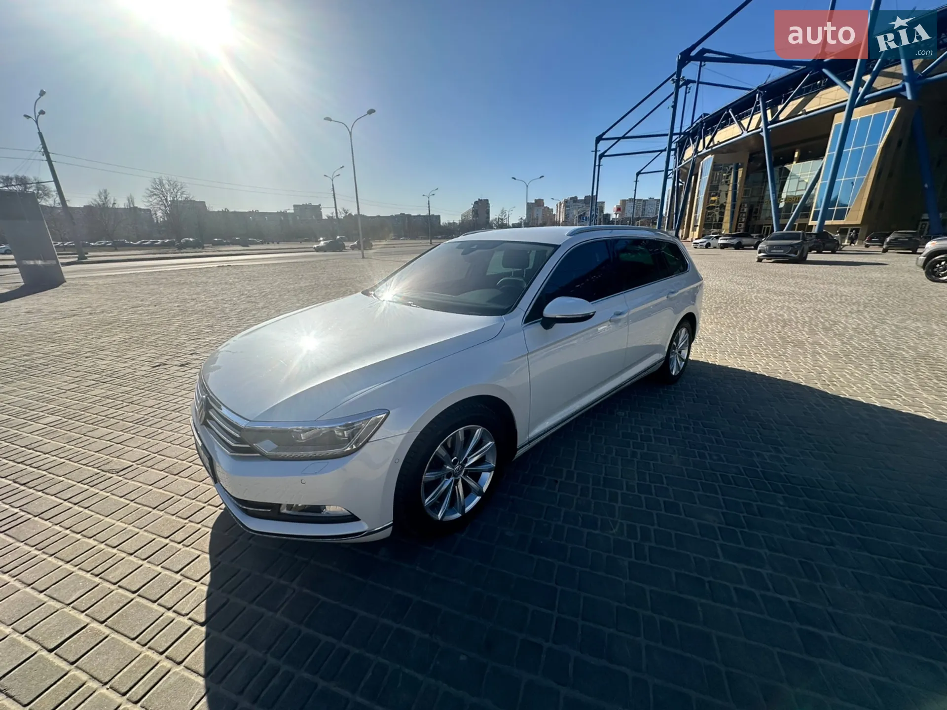 2018 Volkswagen Passat - мініатюра 2
