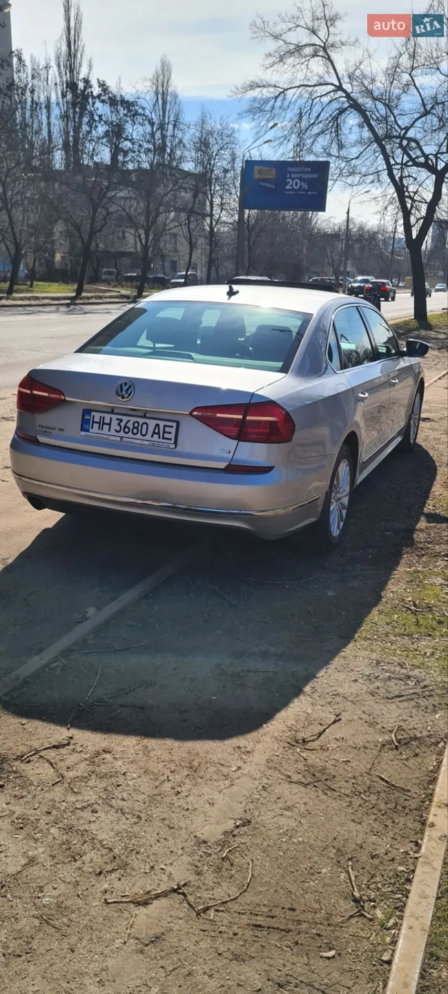 2016 Volkswagen Passat - мініатюра 3