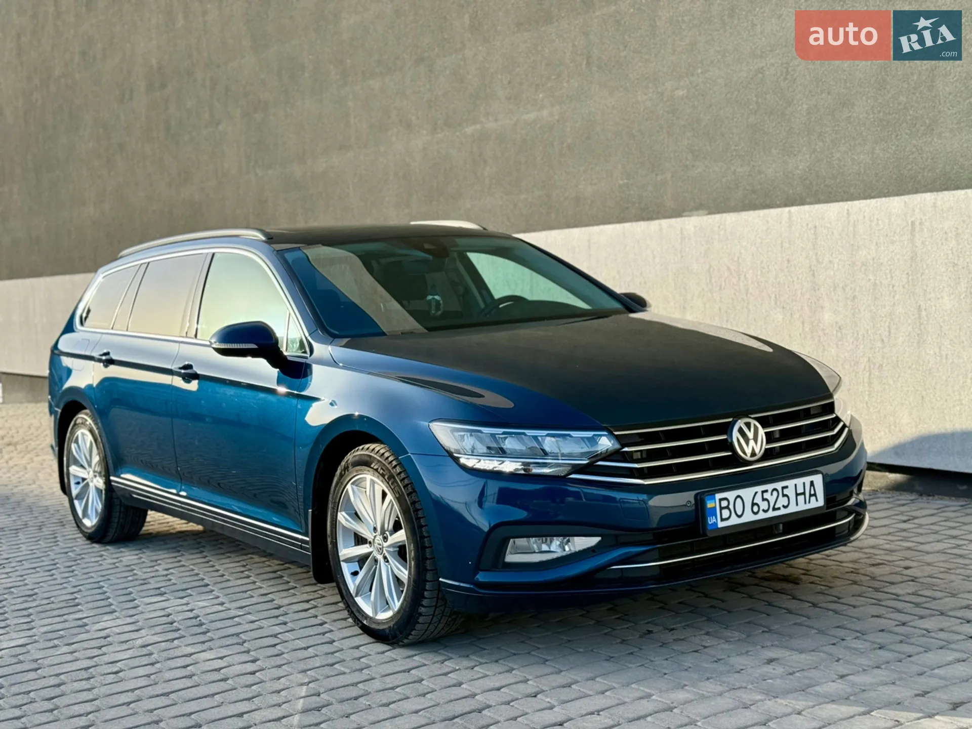 2019 Volkswagen Passat - мініатюра 3