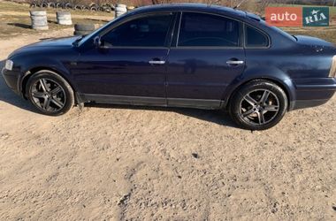 Седан Volkswagen Passat 1997 в Каменке-Бугской