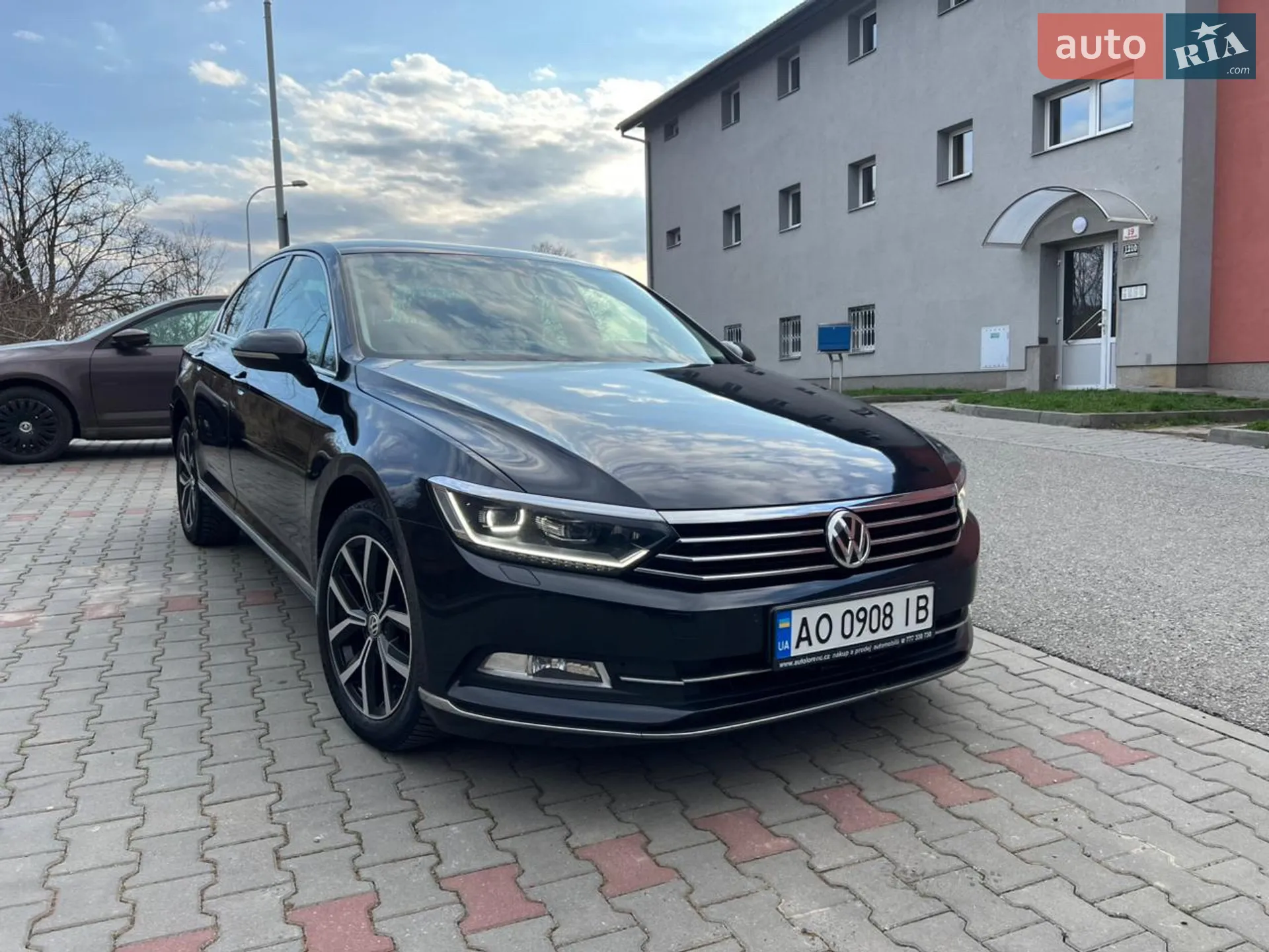 2018 Volkswagen Passat - фото 1