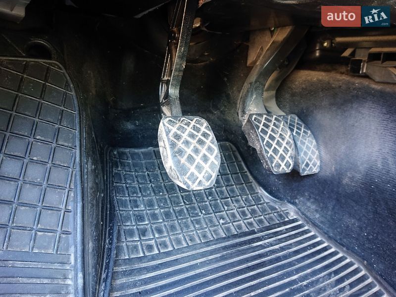 Седан Volkswagen Passat 2001 в Черкассах