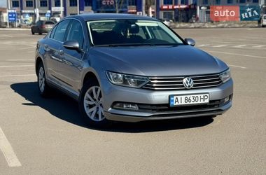 Седан Volkswagen Passat 2018 в Житомирі