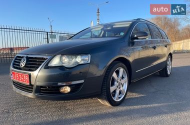Универсал Volkswagen Passat 2008 в Киеве