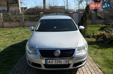 Седан Volkswagen Passat 2006 в Чорнотисові