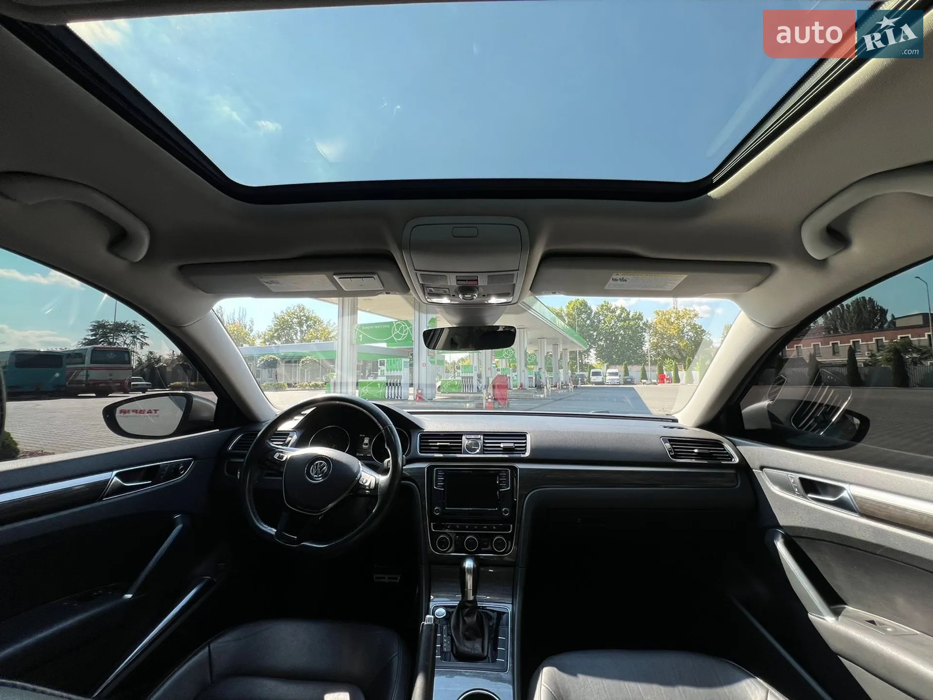 2017 Volkswagen Passat - мініатюра 17