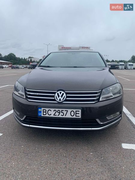 Volkswagen Passat 2011