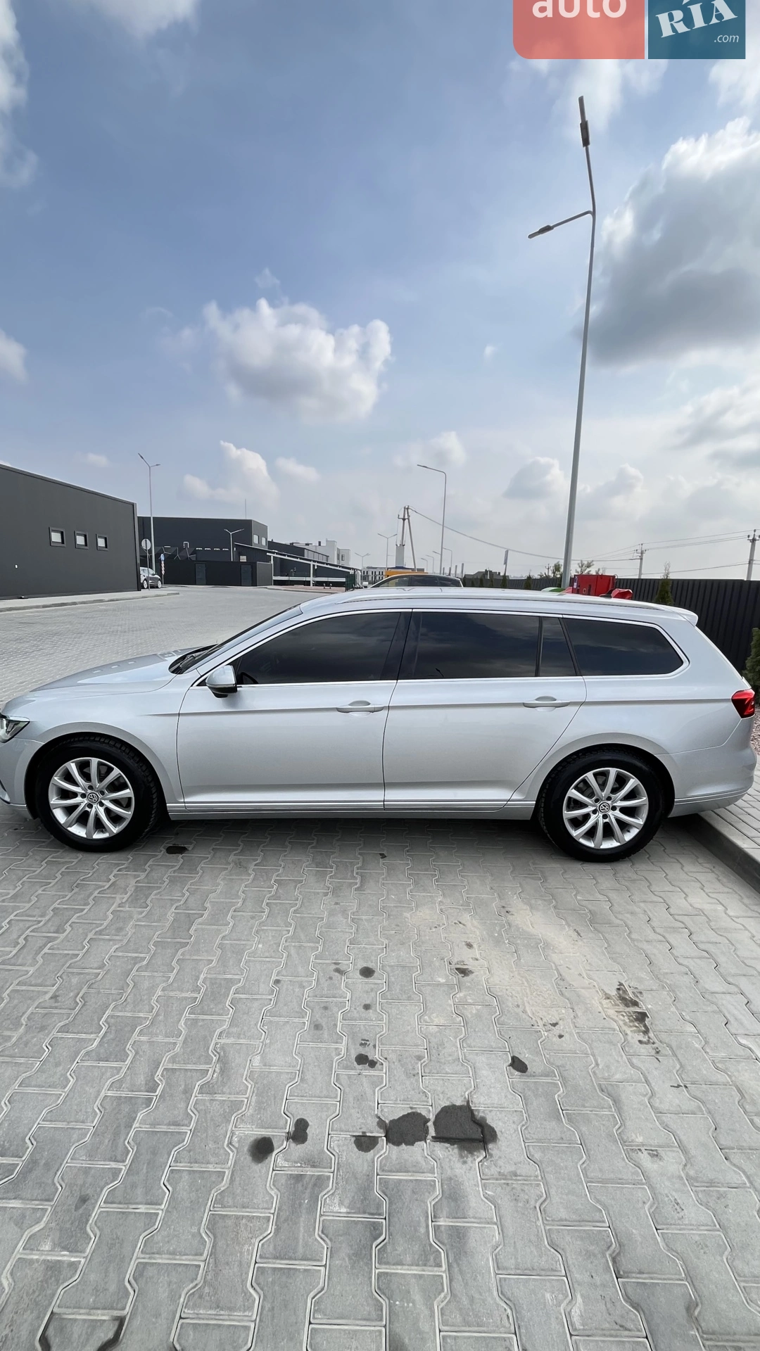 2015 Volkswagen Passat - мініатюра 9